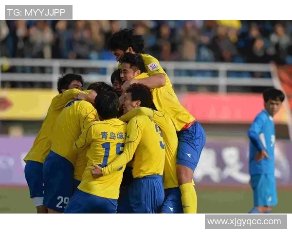 足球明星腰伤事件引发的职业生涯危机与未来发展探讨